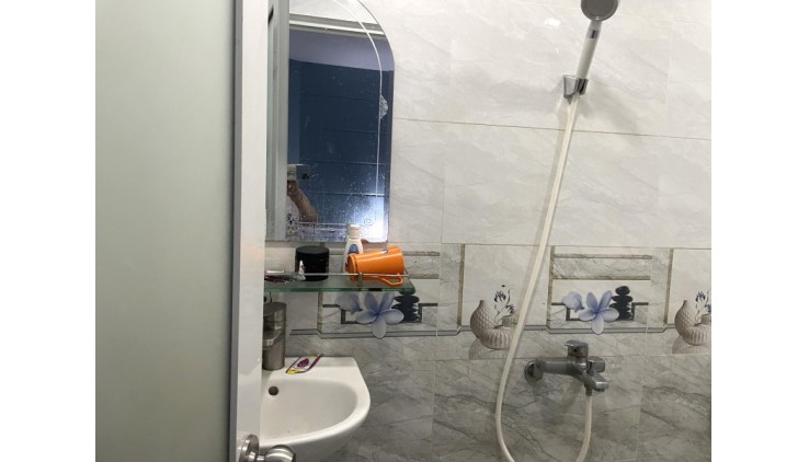 Bán Nhà 2 Tầng Hẻm Xe Hơi 41m2_4.1x10 Chỉ 4 tỷ Nhỉnh Gần Vạn Phúc QL13 Hiệp Bình Phước Thủ Đức Vào Ở Ngay